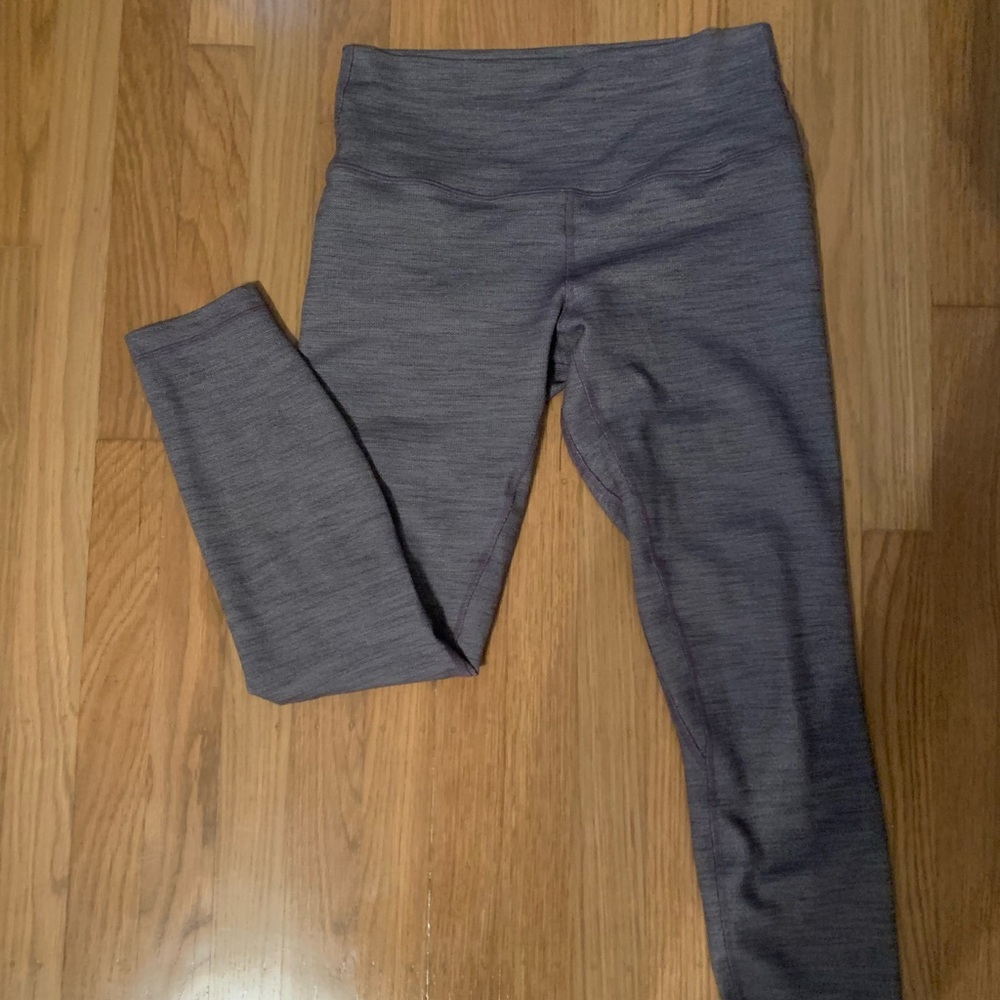 Lululemon Wunder under 28” grey chevron size 6 guc lux fabric